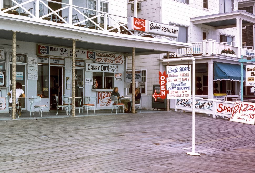 Free Vintage Stock Photo of Restaurant Patio, Ocean City
