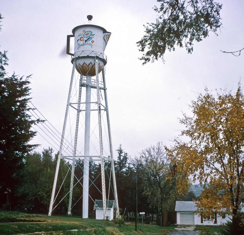 Free image of Water tower decorated to look like a tea pot, USA