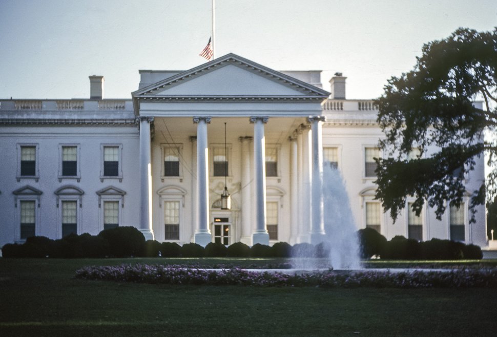 Free image of Fountains on the White House front lawn, Washington D.C., USA