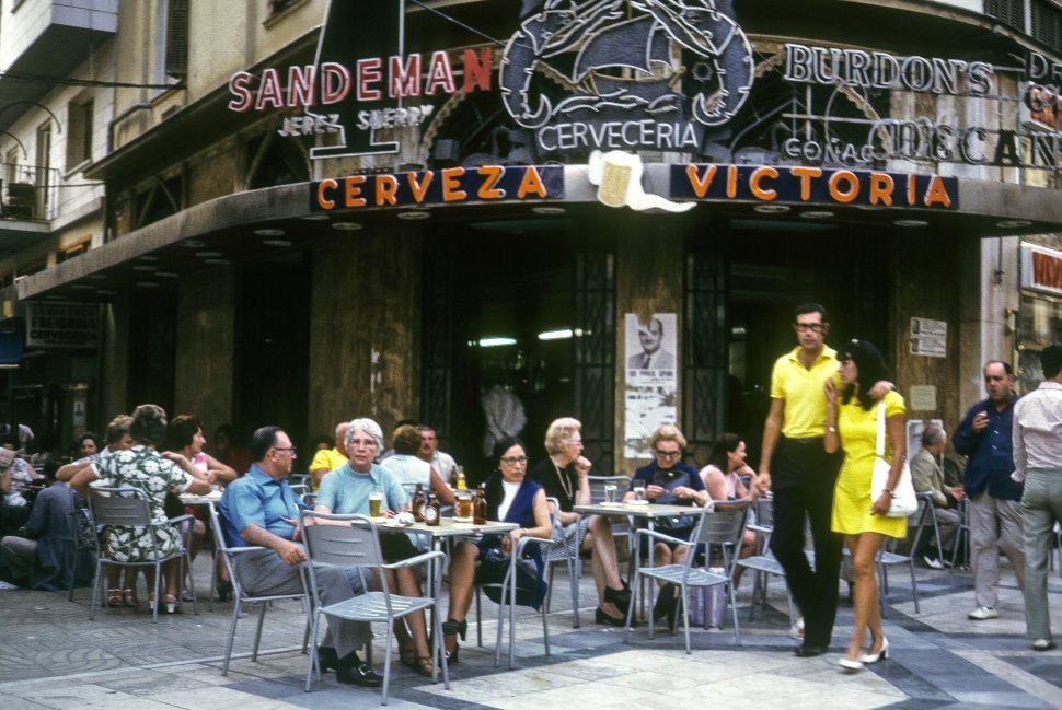 Free image of Large group of people enjoying a sidewalk cafe, Europe
